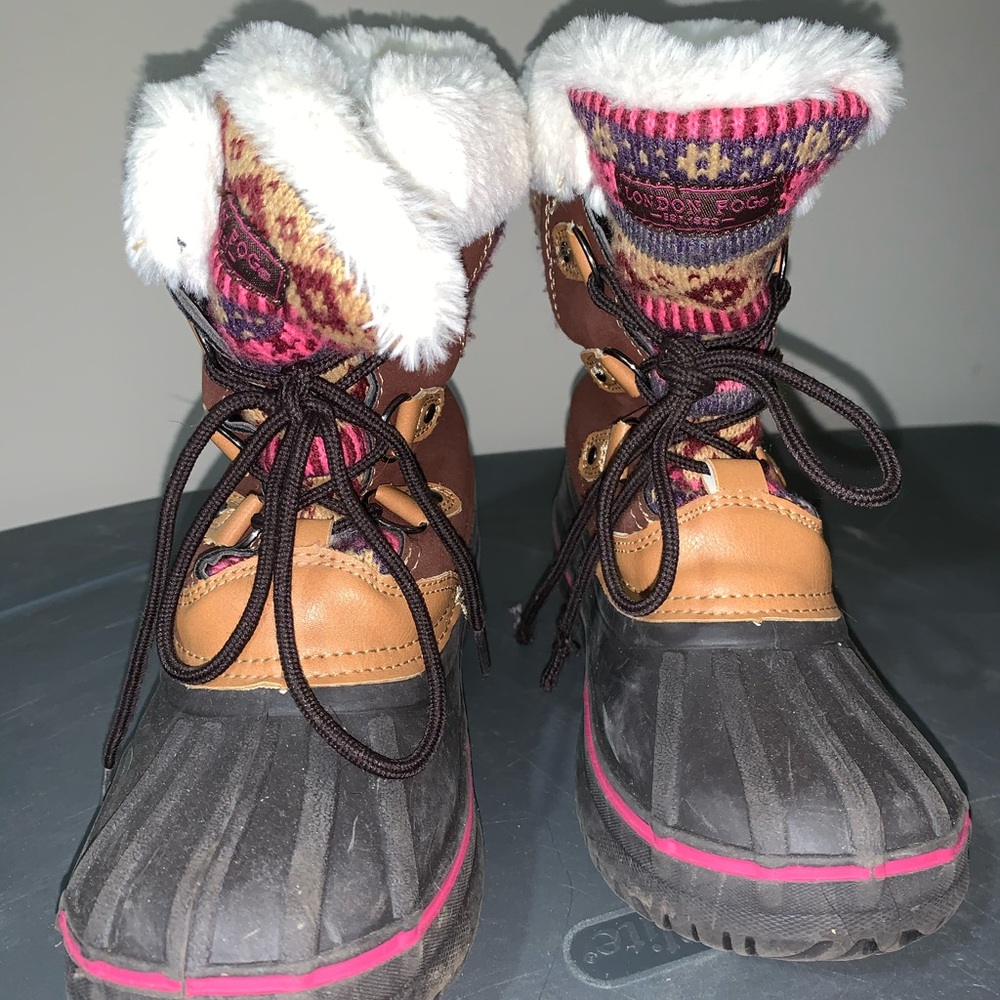 Girl Snow Boot - Good Condition